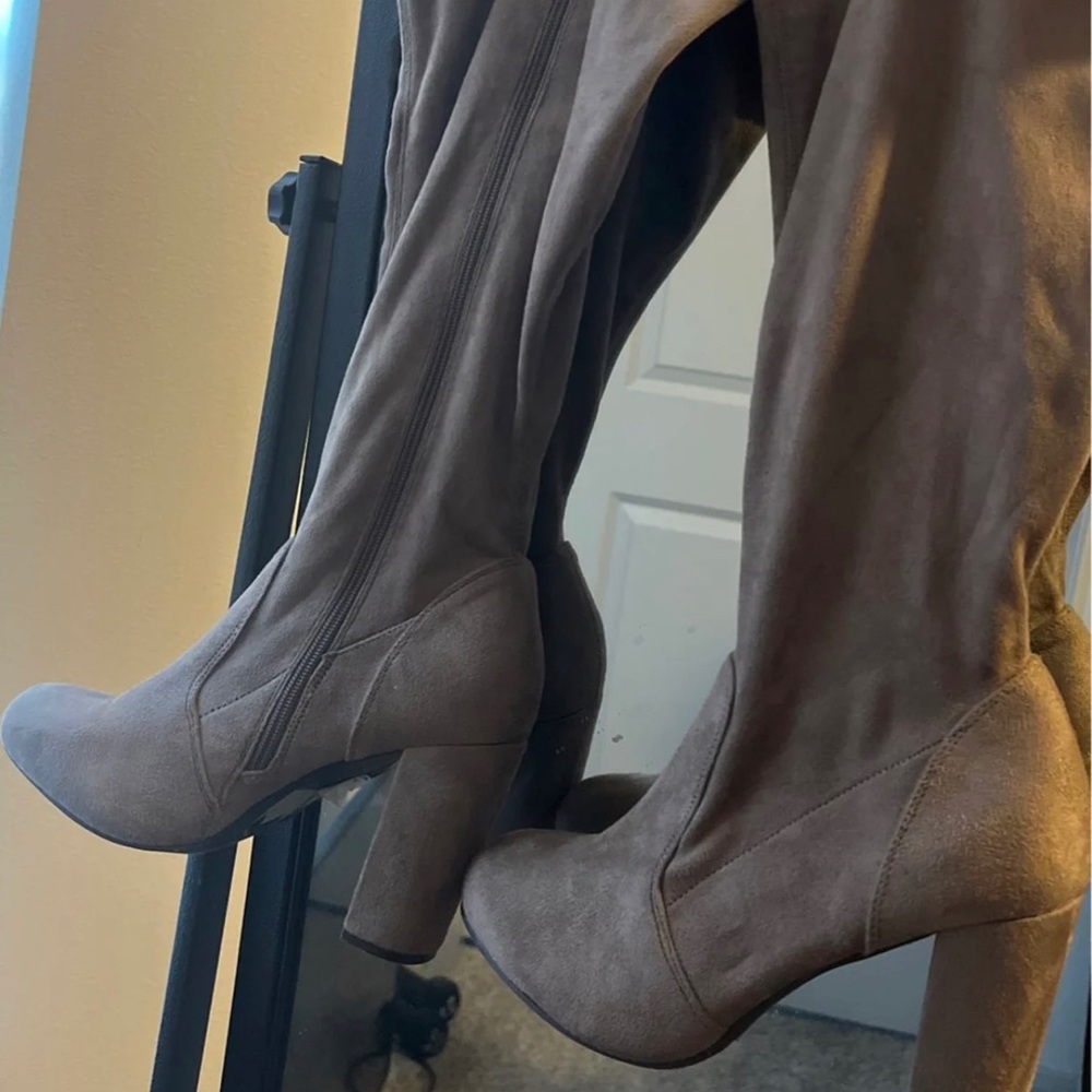 Women’s Knee High Boots